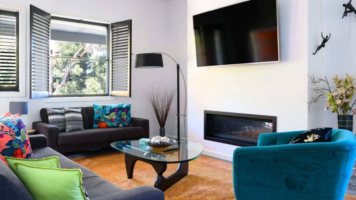 Daylesford House | Lacroix Summary: Lacr