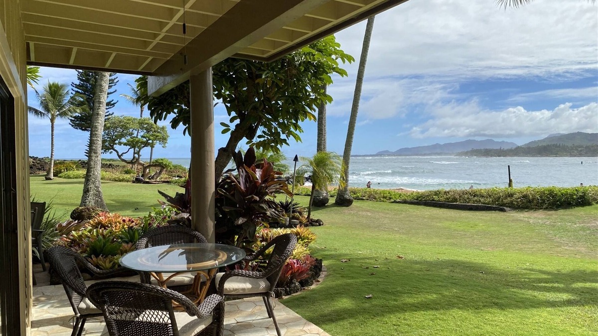 Wailua Condo | Lae Nani 311 Ground Floor Ocean Front Condo Located only Steps to the Beach