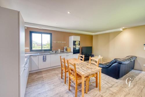 Ordonnaz Apartment | Lagnieu Sandyann - 2 chambres - 2 terrasses