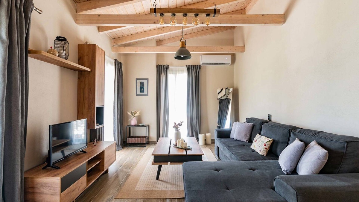 Katsimatika House | Lagom House - Two Bedroom House, Sleeps 4