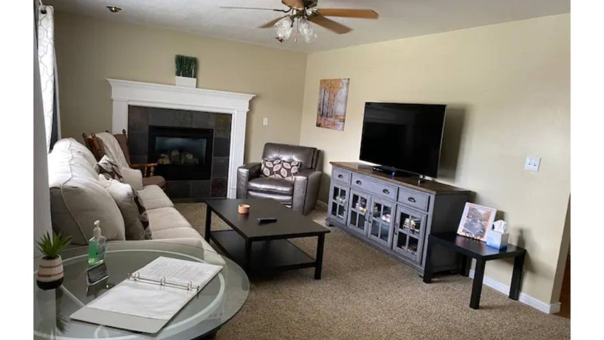 Washington Terrace House | Lagoon, Ski, HAFB, WSU, Dee Event Center