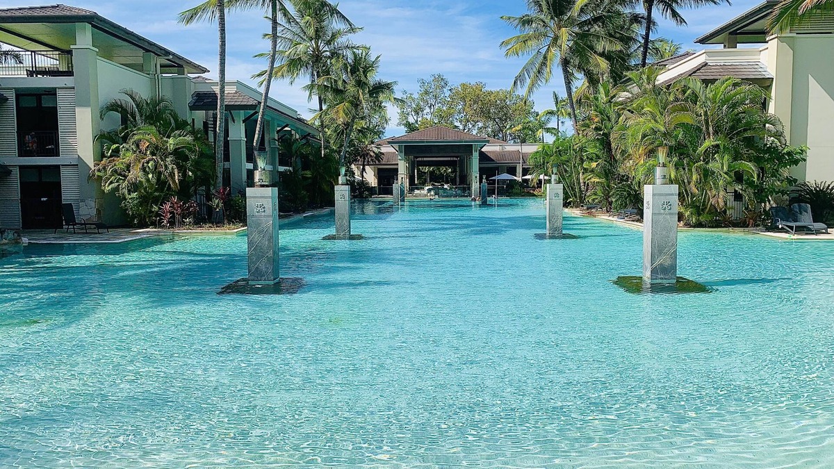 Craiglie Apartment | Lagoon Swimout - Absolute Pool Front - Sea Temple Resort & Spa