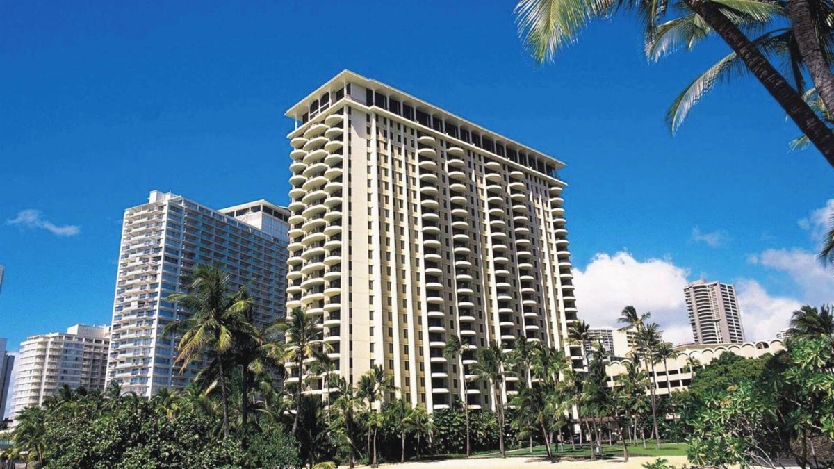 Waikiki Condo | Lagoon Tower! Family Friendly Resort! Beautiful Hilton Condo On Waikiki Beach!