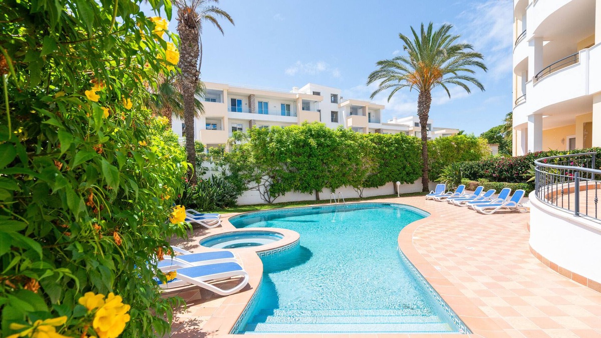 Porto de Mos Apartment | Lagos Ocean View 3 With Pool by Homing