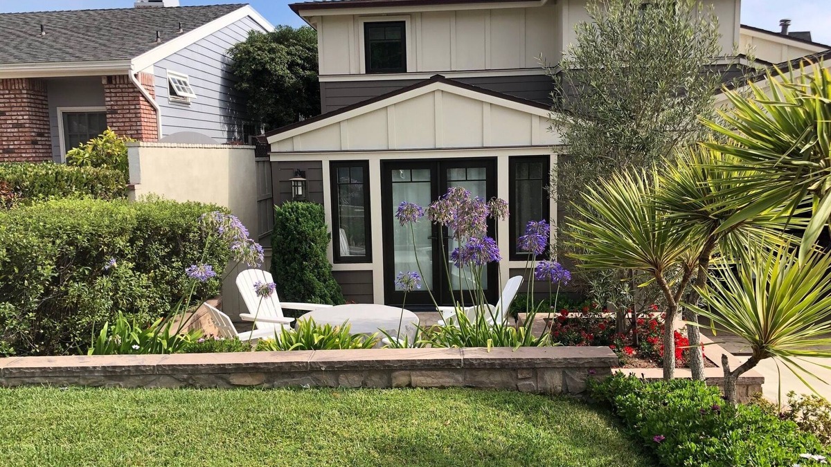Three Arch Bay House | Laguna Beach home with washer/dryer and golf cart