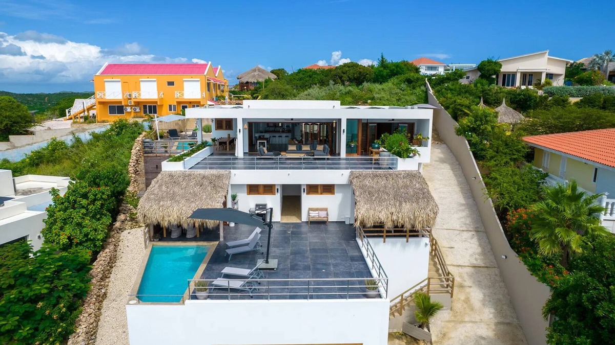 Sint Willibrordus House | Lahara Villa, Cas Abou