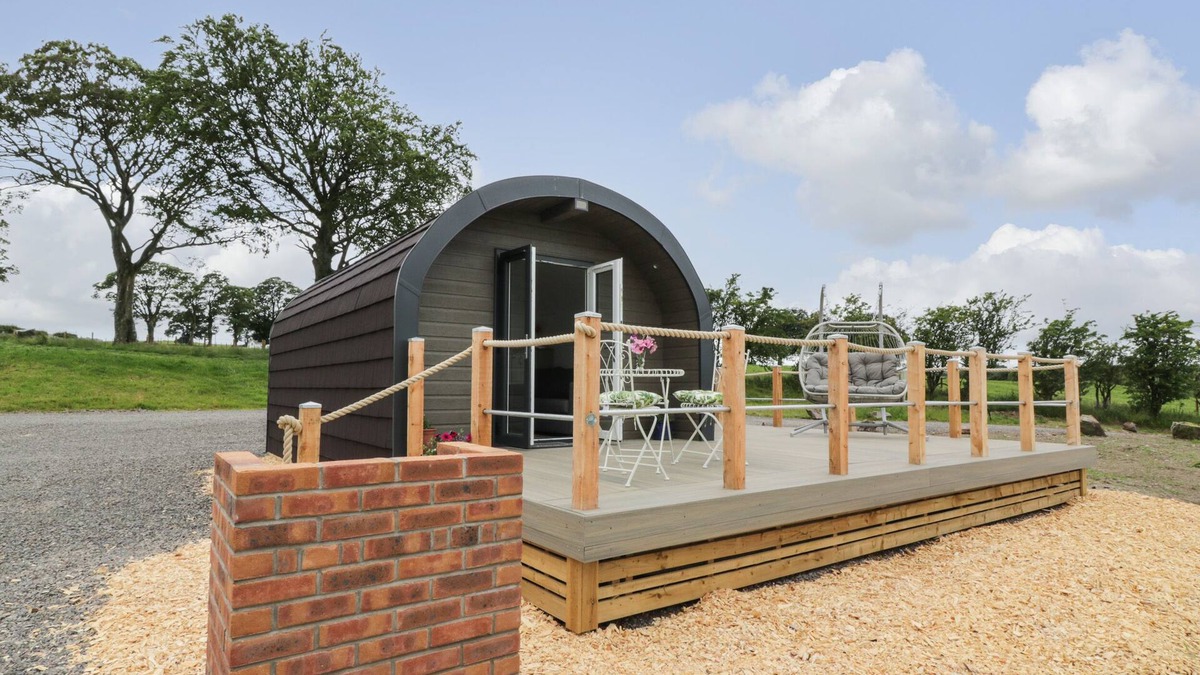 Lochmaben Cottage | Laird Lodge 1