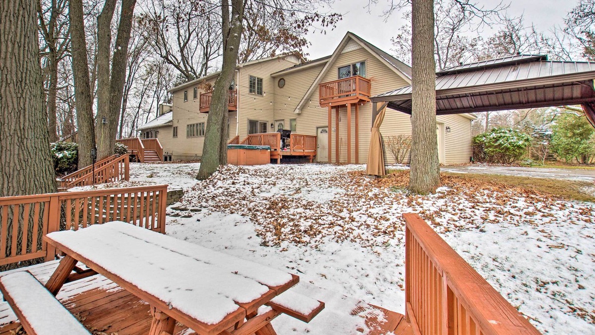 Ortonville House | Lake Access, Hot Tub & 2 Decks: Ortonville Retreat