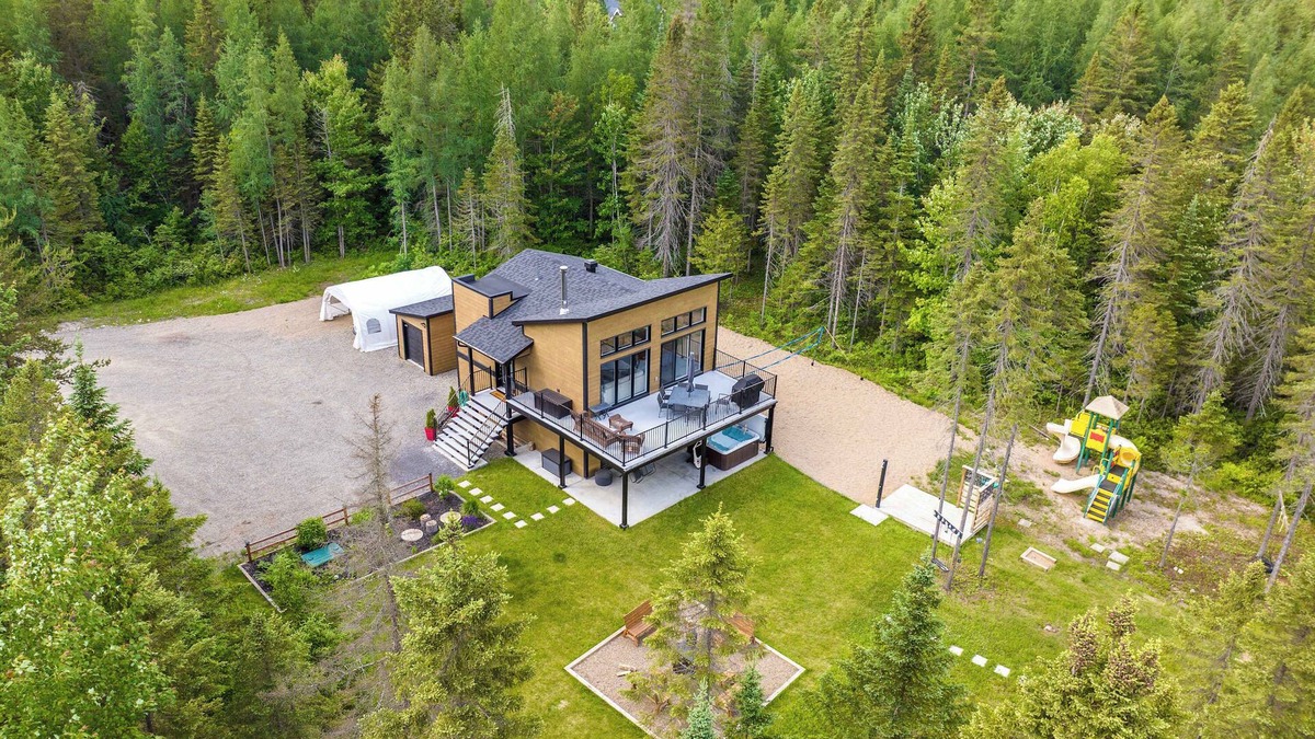 Saint Come Ski Chalet | LAKE and SPA - Le Matit 21