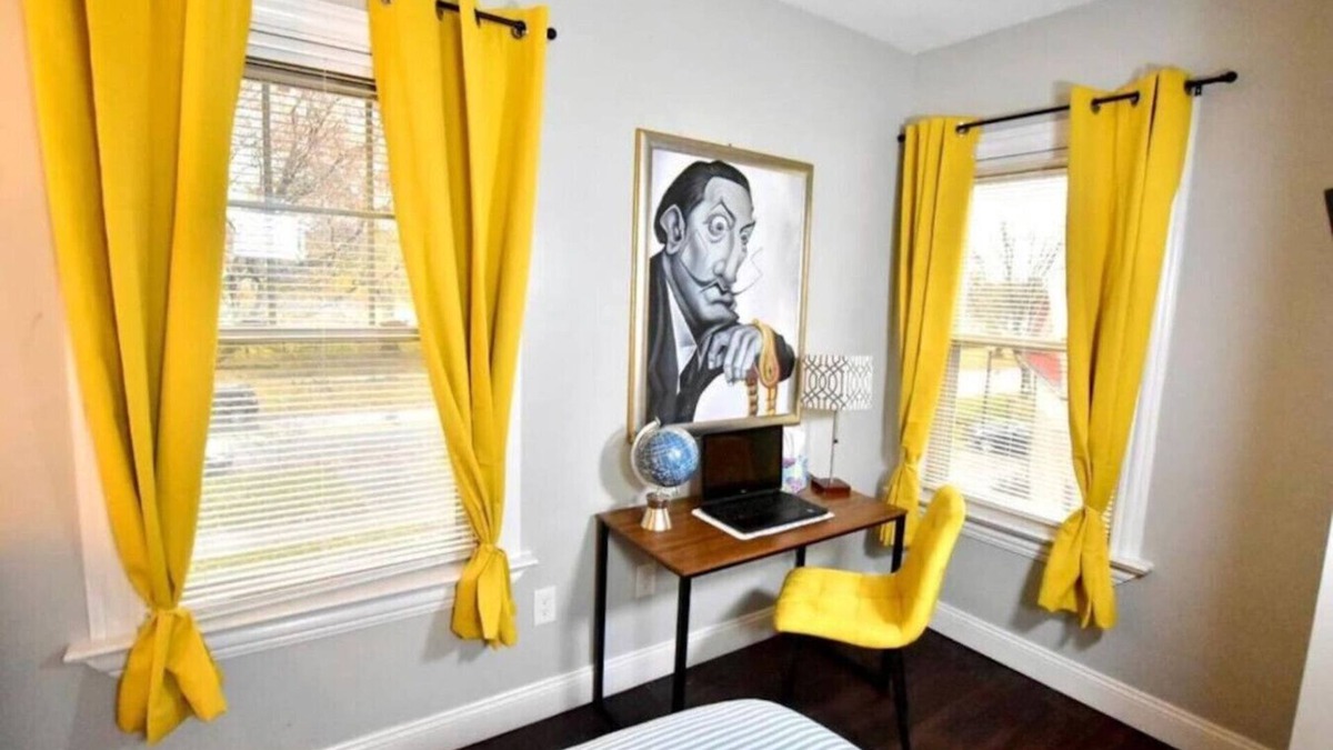 Detroit - Shoreway Apartment | Lake Ave Serenity Suite