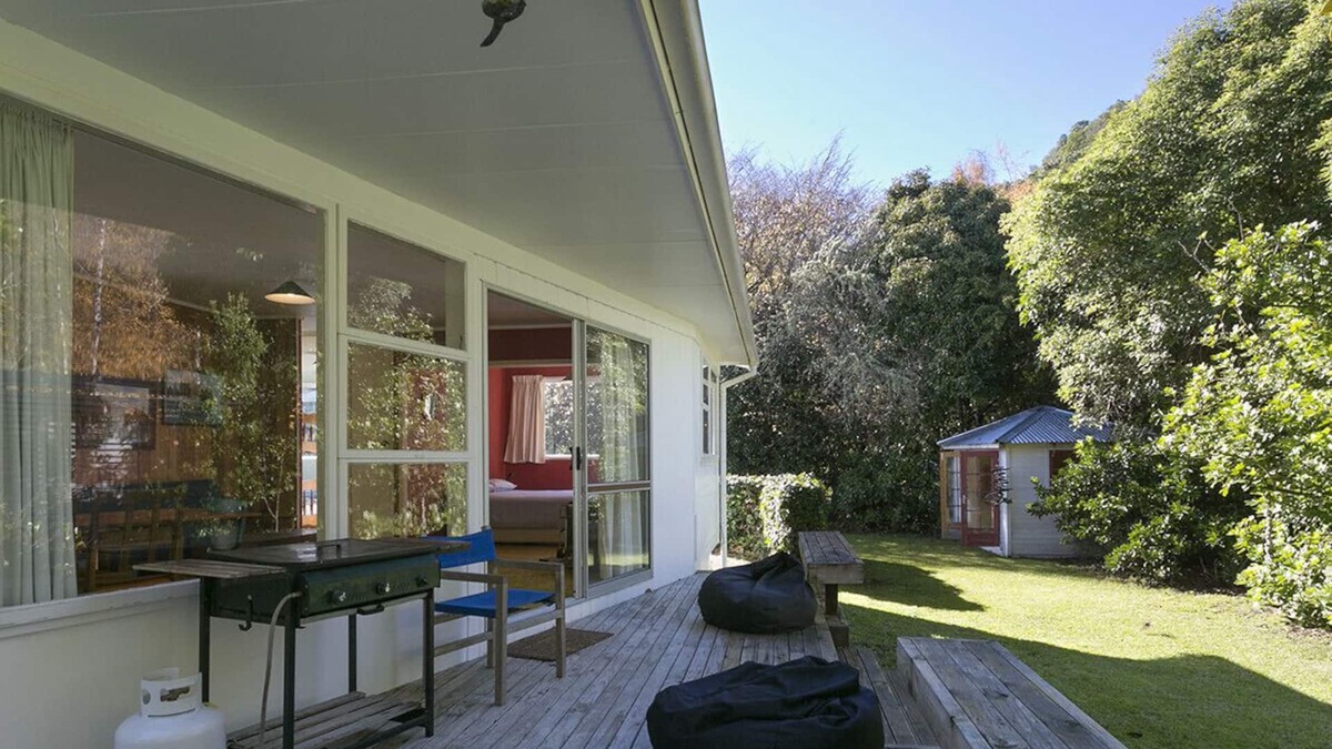 Kinloch Cottage | Lake Bach Escape - Kinloch Bach