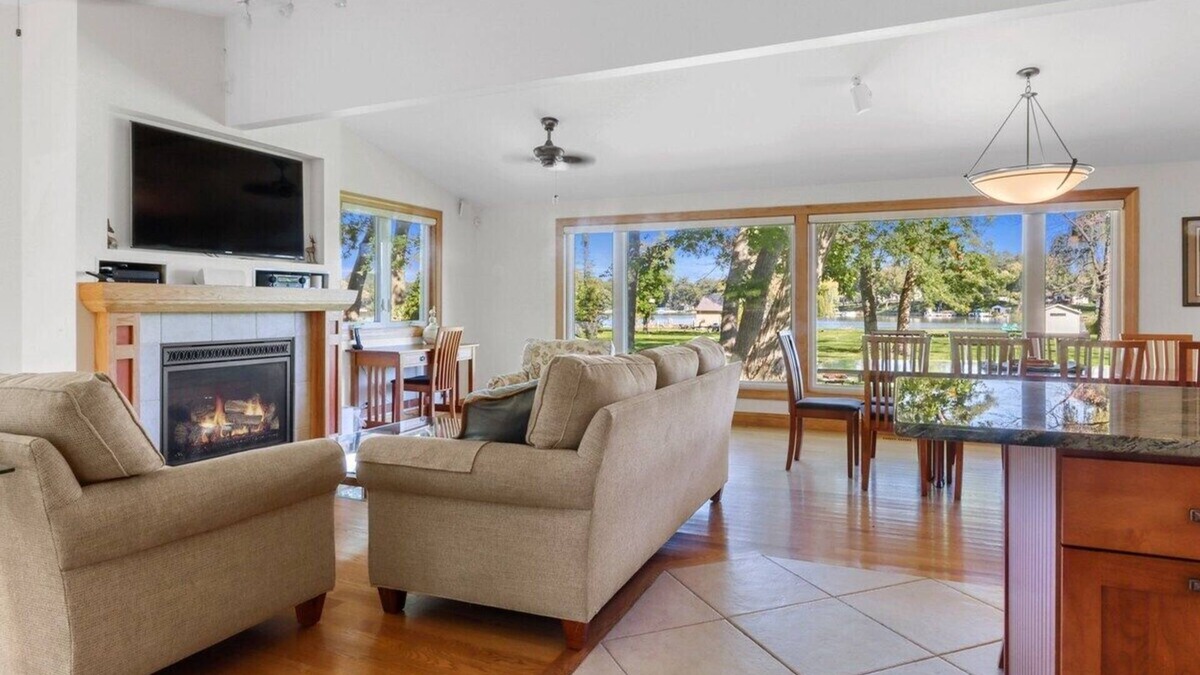 Powers Lake House | Lake Benedict Lakefront |Pier |Large Lawn |Fire Pit |Grill |Relaxing Family Vacation |Gas Fireplace