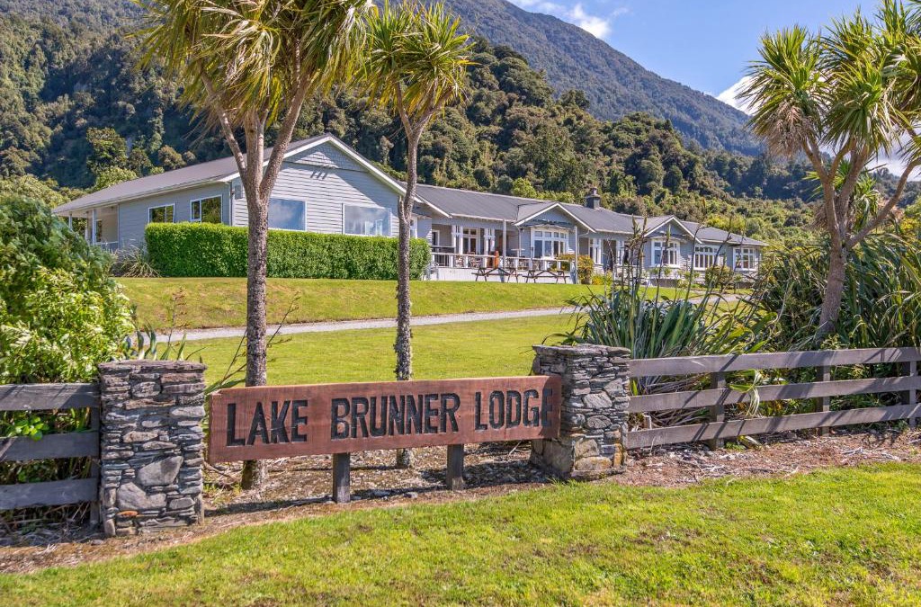 West Coast Region Cabin | Lake Brunner Eco Lodge