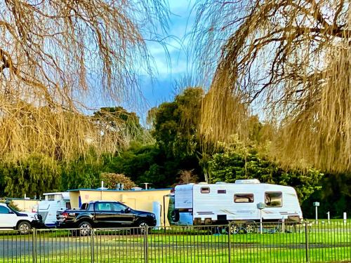 Colac Other | Lake Colac Holiday Park