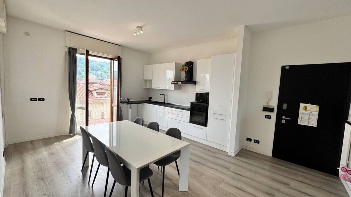 Barzano Apartment | Lake Como & Alps ski Stay for Family or Business near Lecco, Monza, Milan