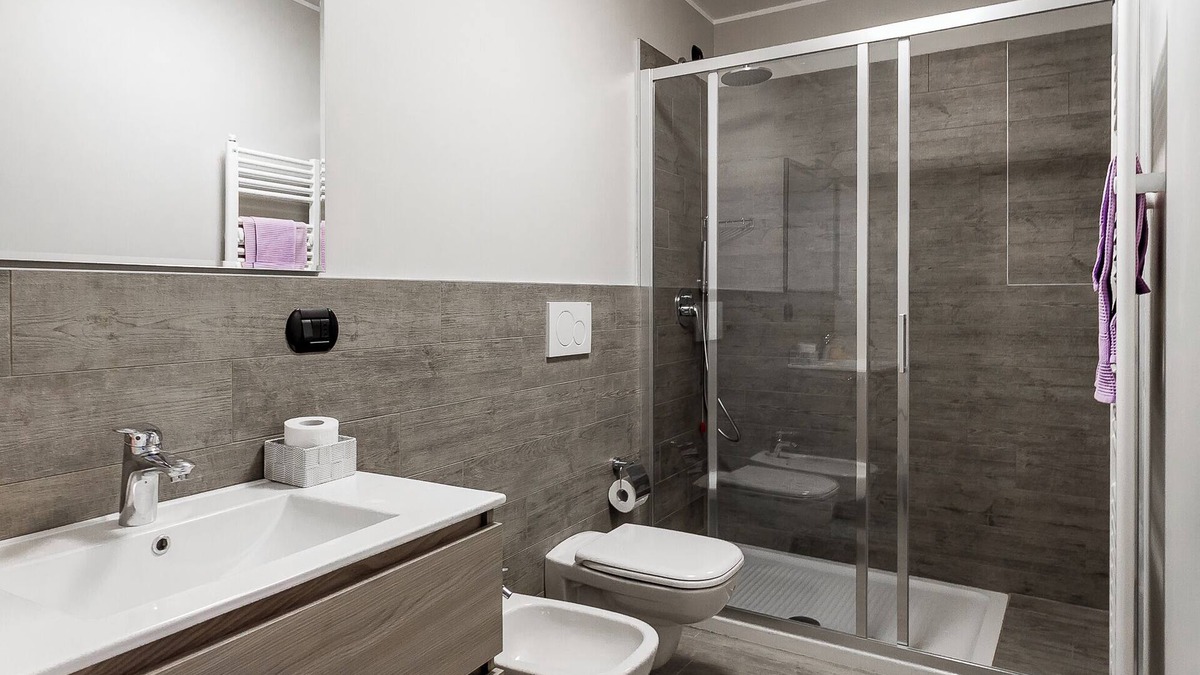 Lecco Apartment | Lake Como Apartments - One Bedroom Apartment