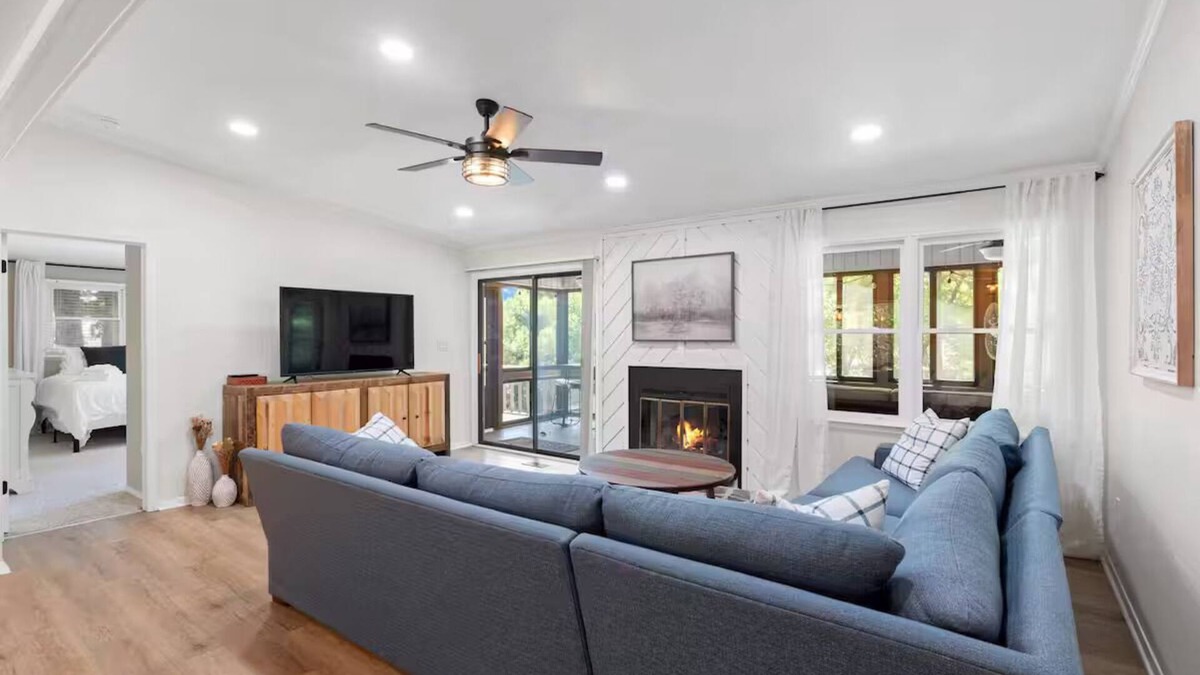 West Union House | Lake Daze on Keowee