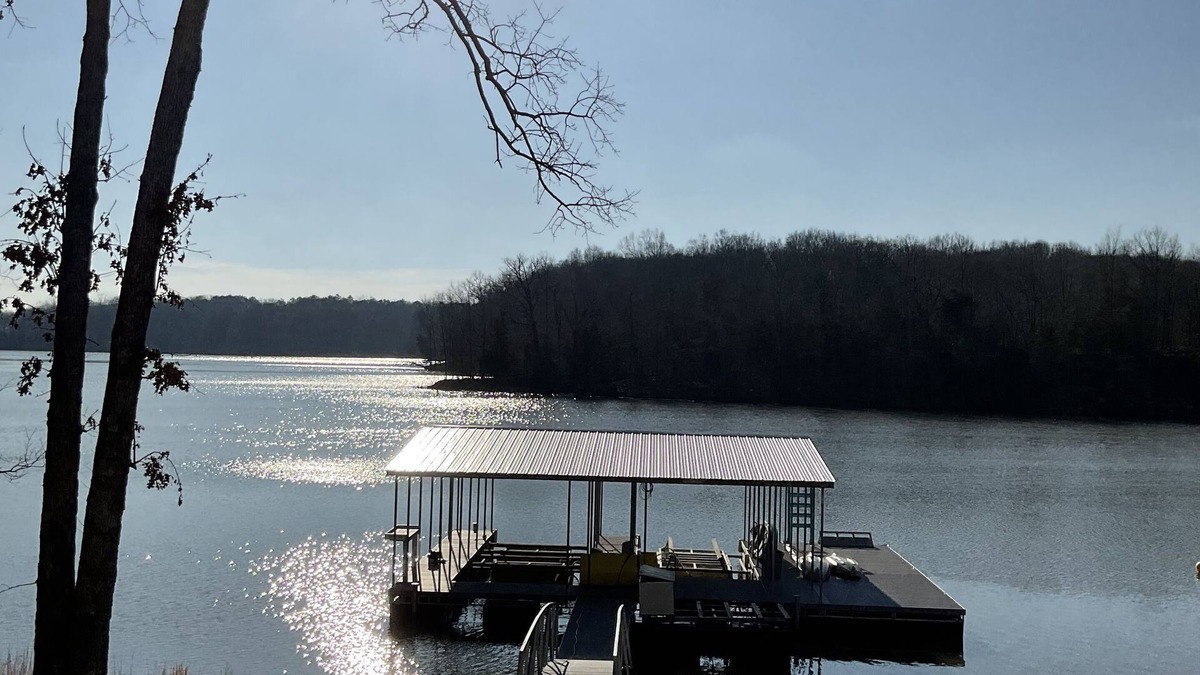 Perks House | Lake Egypt, Lake Front Home Steps Away From the Water