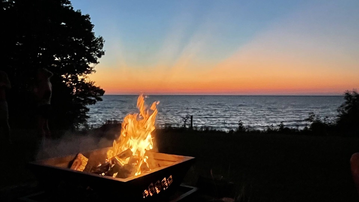 Westfield House | Lake Erie Waterfront in Chautauqua Wine Region