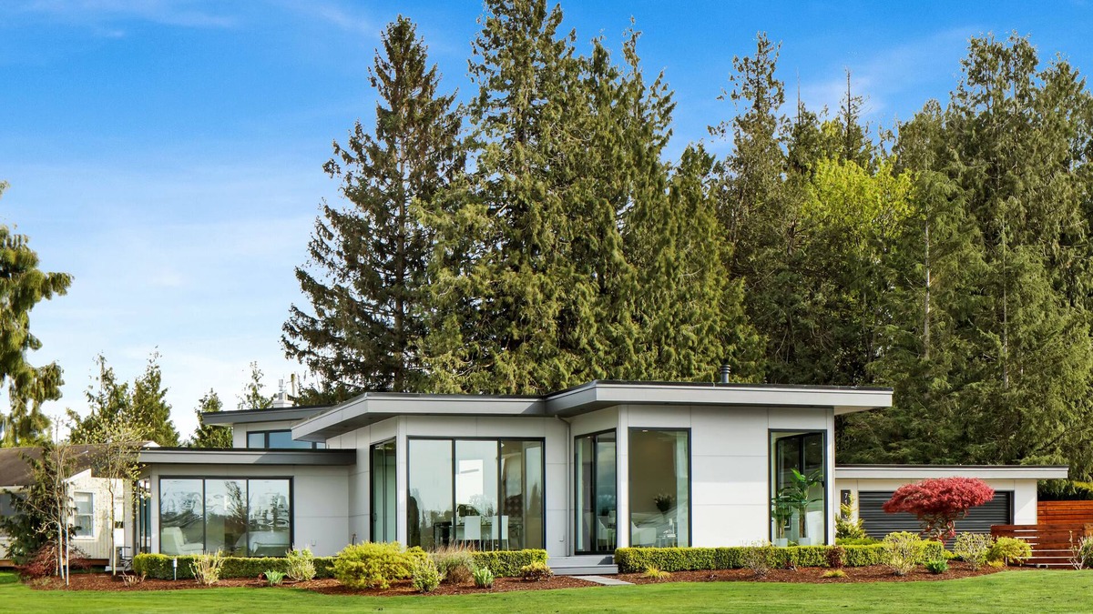 Whatcom County House | LAKE FRONT DREAM RETREAT PROPERTY