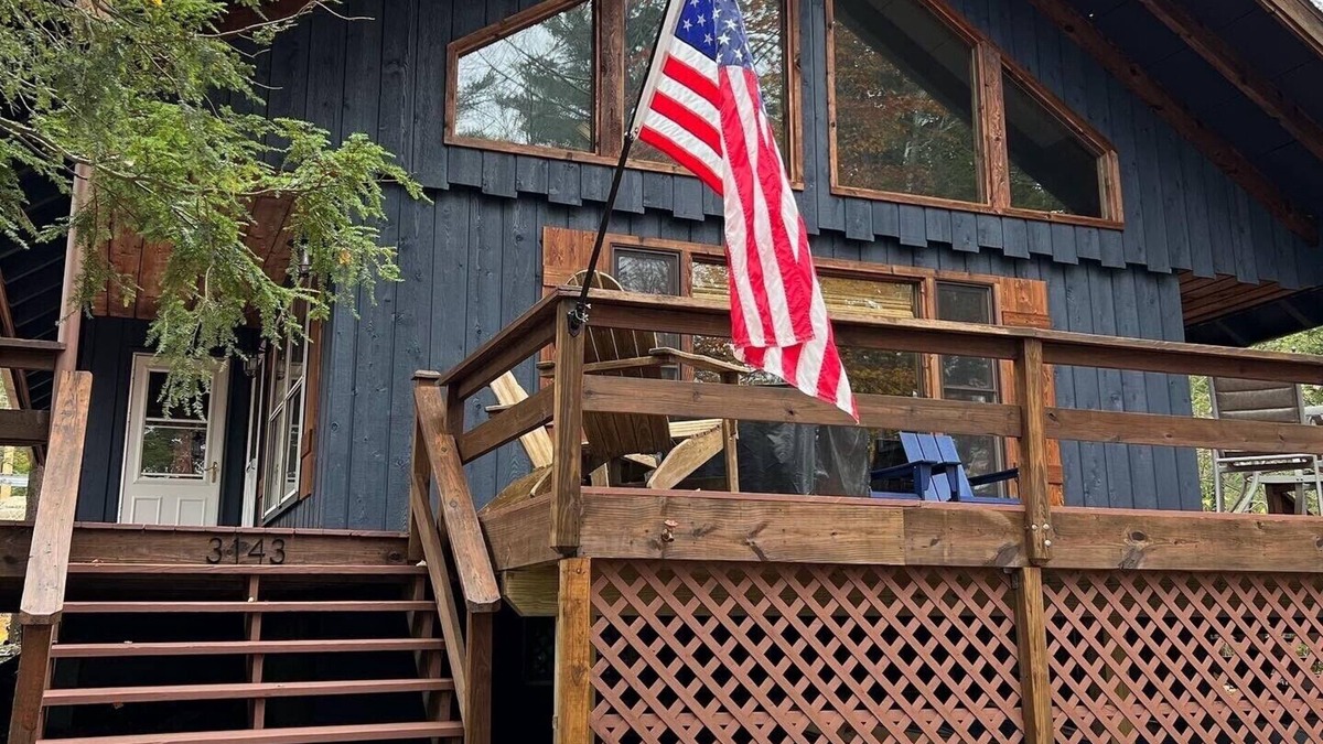 Pocono Pines Cabin | LAKE FRONT! Newly updated Cabin with a private beach. Great Location!