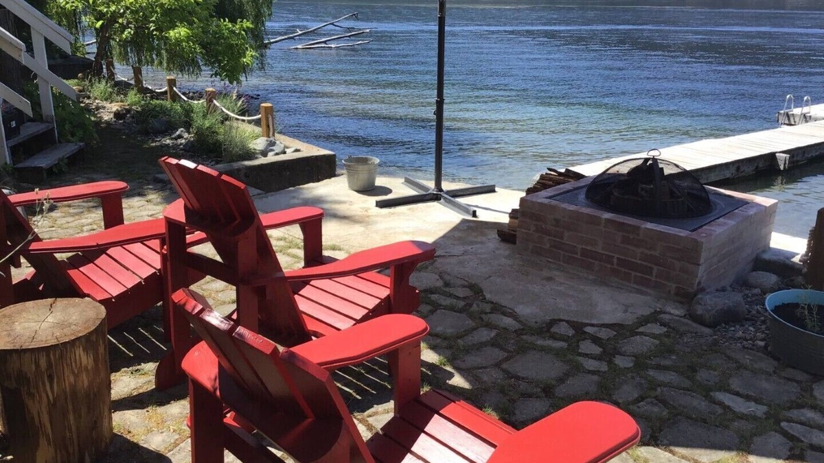 Christina Lake Cabin | Lake Front Property on Christina Lake