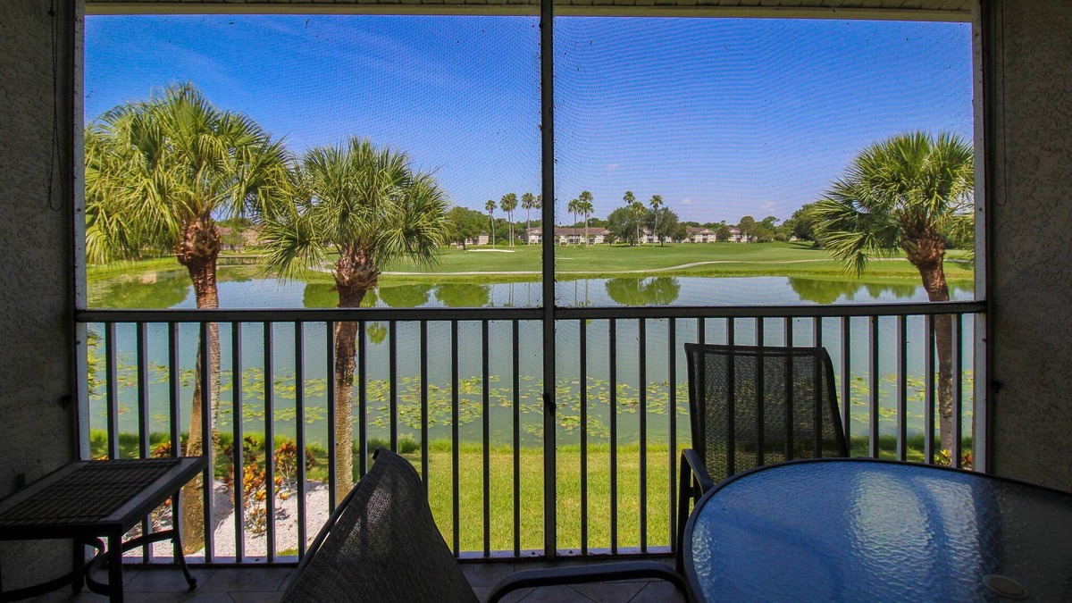 Sarasota Condo | Lake front, Tranquil Waters