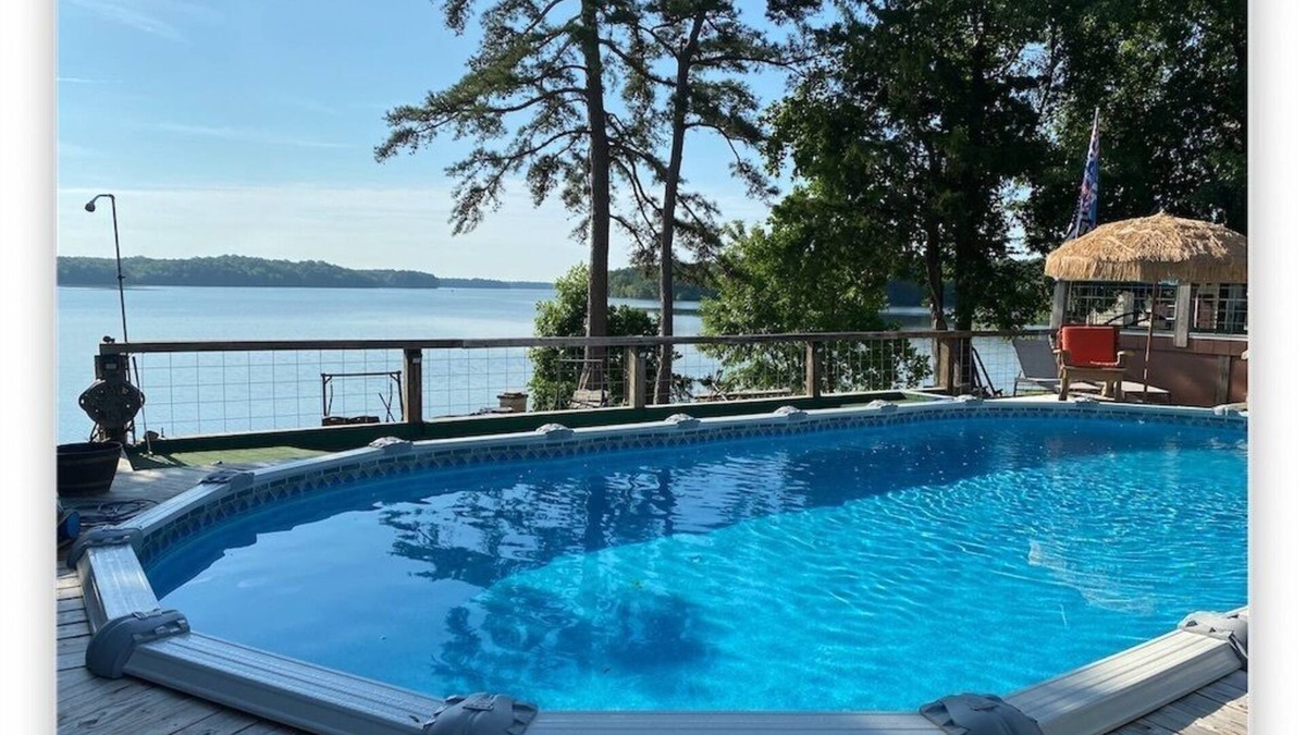 Winnsboro House | Lake Front Vacation Home with Pool and Lake view