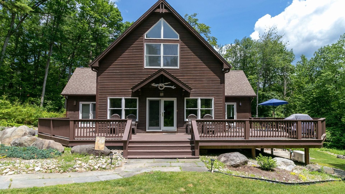 Lake George House | Lake George Mountain Retreat - Family And Pet Friendly