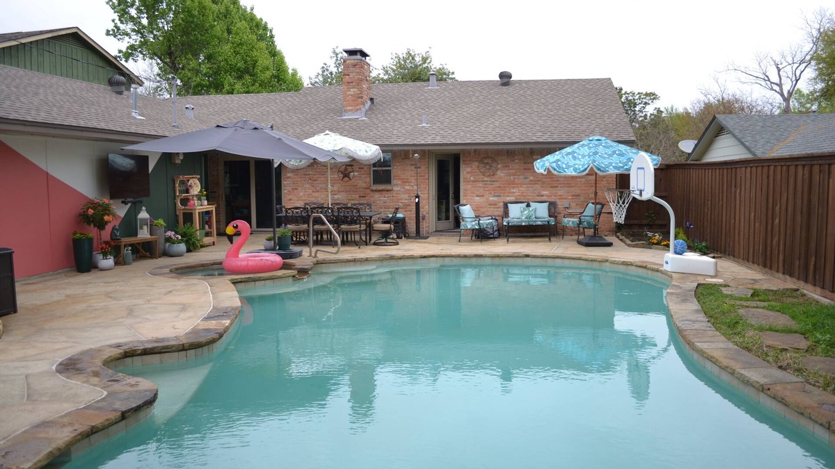 Lake Highlands House | Lake Highlands Haven: 3 Bedroom Home & Private Pool