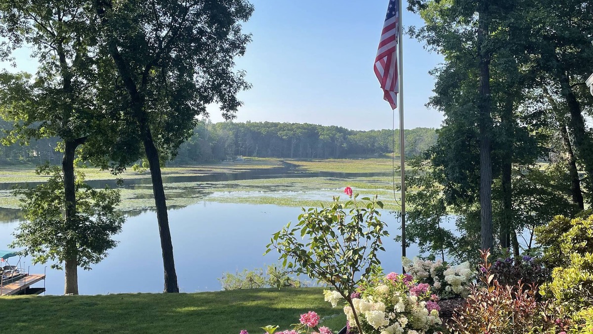 Delton House | Lake home on beautiful Crooked lake!