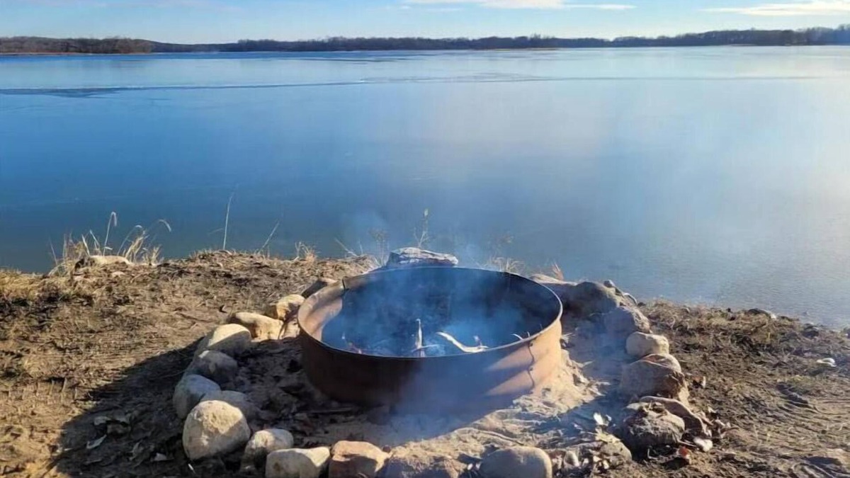 Battle Lake House | Lake Home on Private Crane Lake- Pet-Friendly