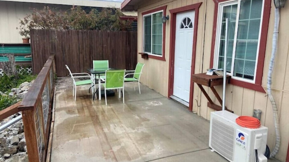 Clear Lake House | Lake house bungalow!
