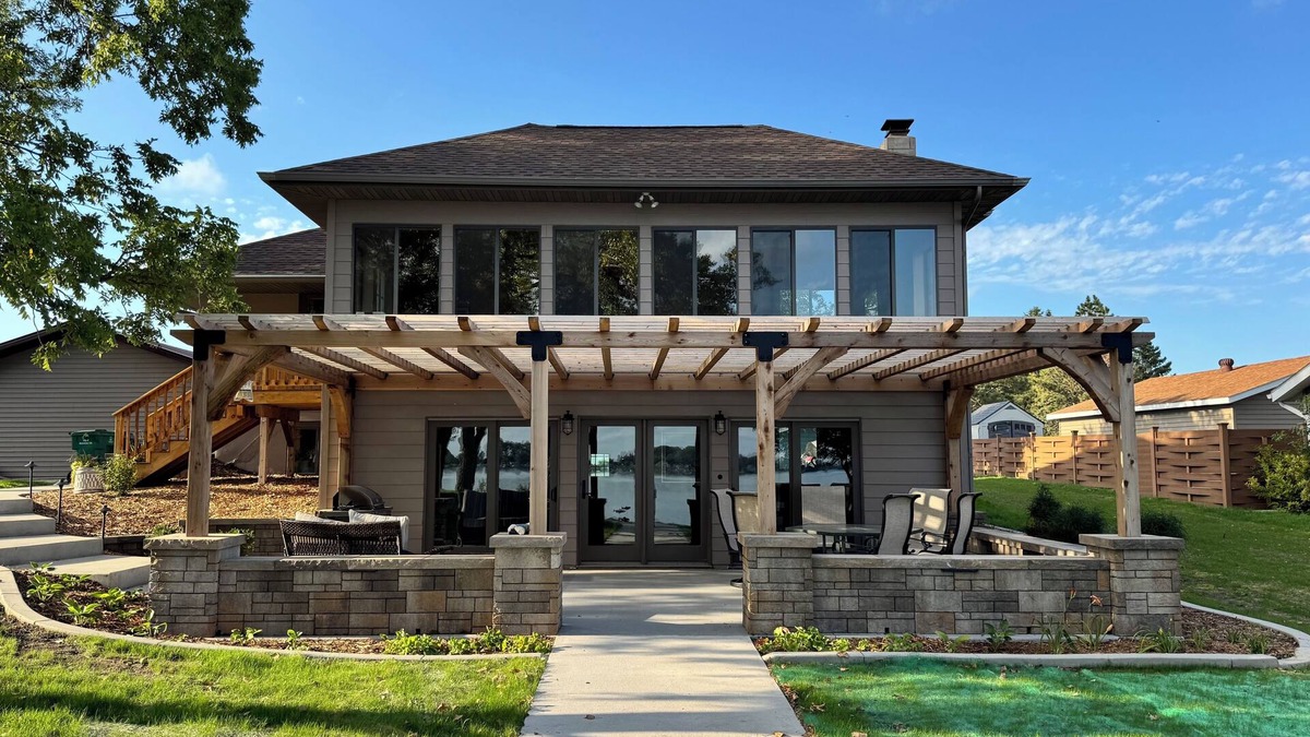 Watertown House | Lake House on Lake Kampeska - Perfect family getaway!