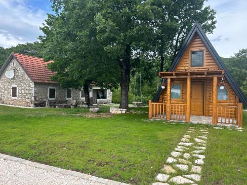 Niksic House | LAKE HOUSE 'VILIN KONAK'