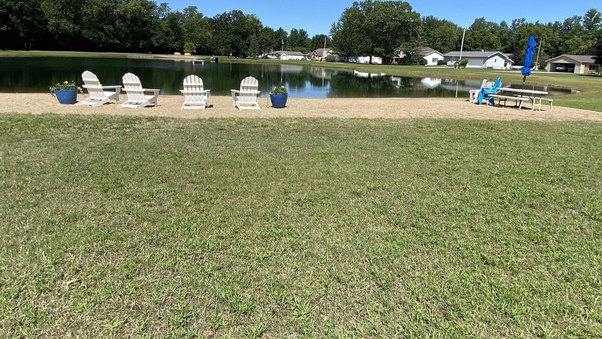 Coldwater House | Lake House Weekly Rental, 3 Bedroom, 2 Bath, On Long Lake, Coldwater Chain