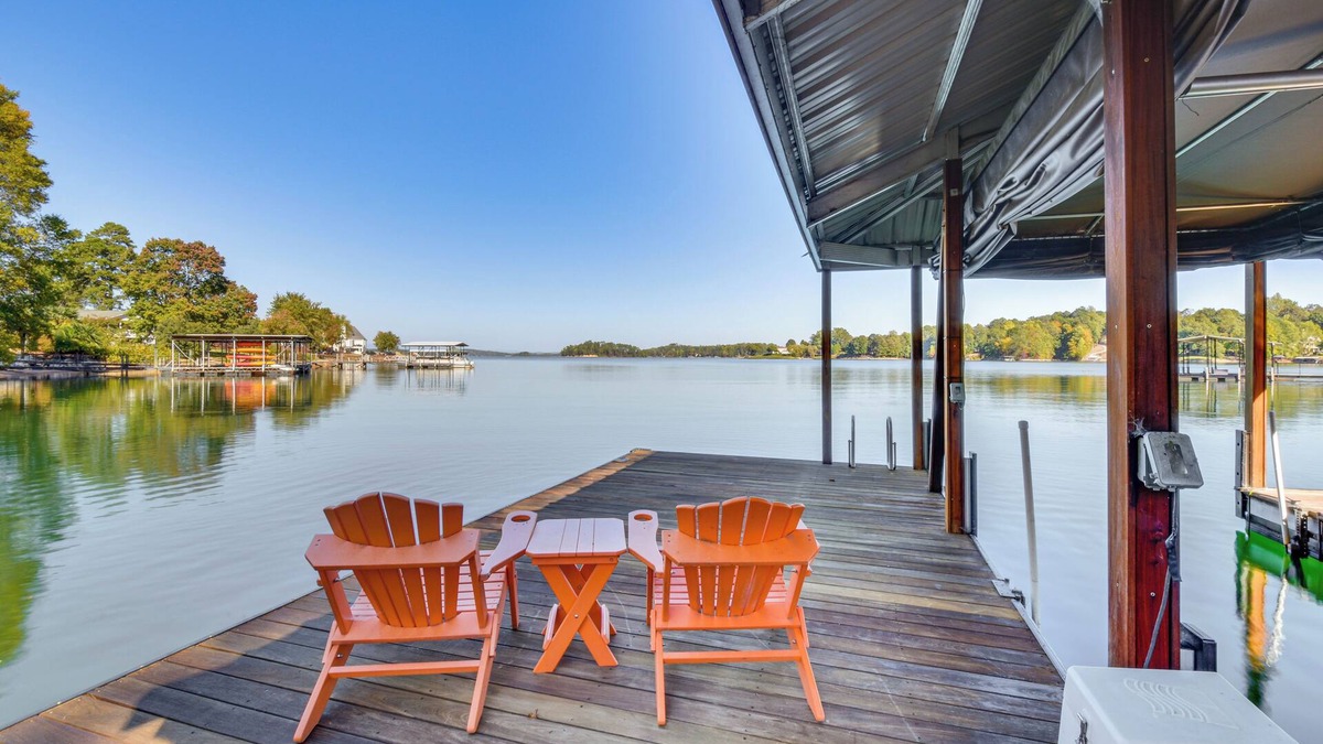 Seneca House | Lake Keowee Home w/Boat Dock in Seneca