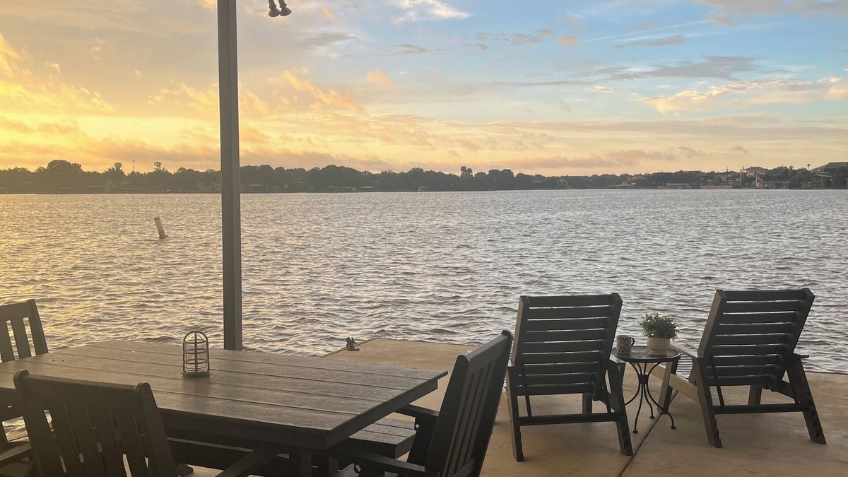 Sunrise Beach Village House | Lake LBJ Spacious 5BR, 3.5Bath Big Water Views Boat Dock PWC lift Lake Living!