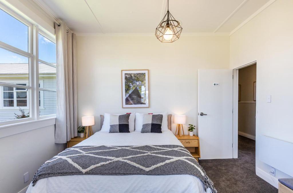 Mangakino Cabin | Lake Maraetai Lodge