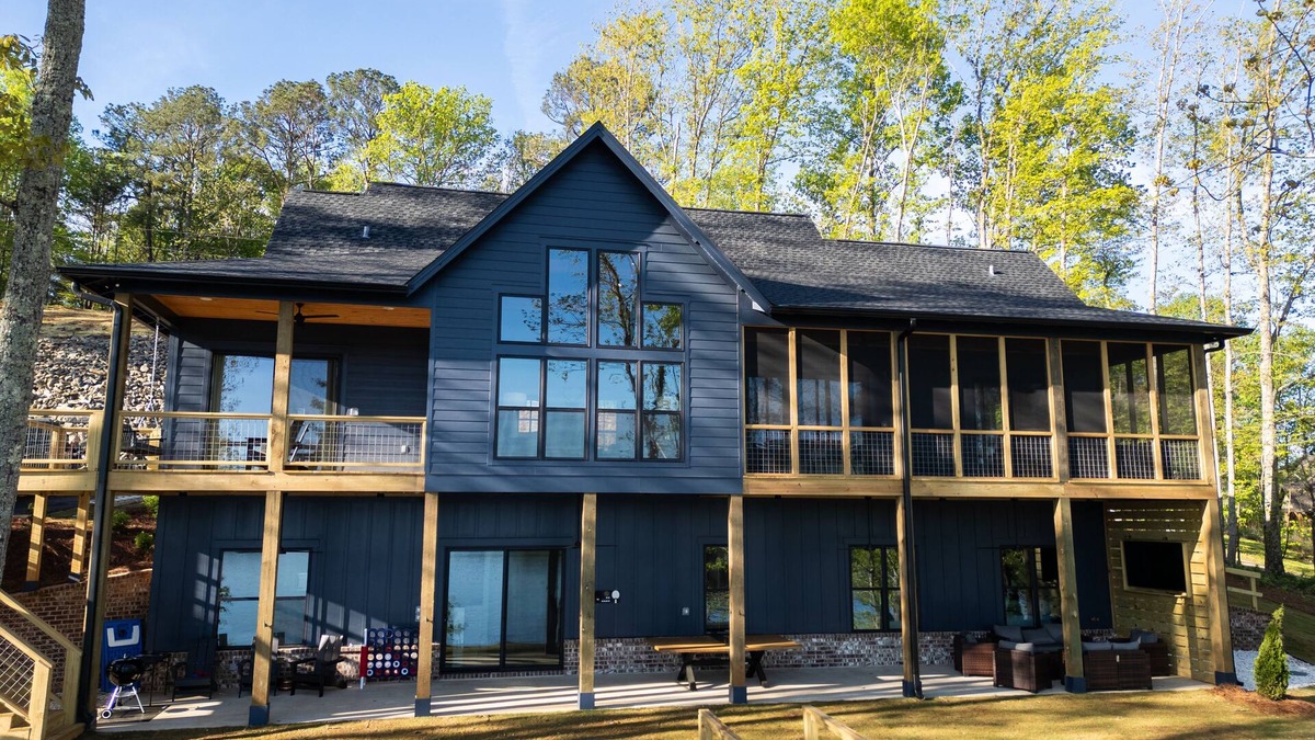 Jacksons' Gap House | Lake Martin Luxury - The BEST Group Lake House! - 6 Bedrooms - Arcade - Dock