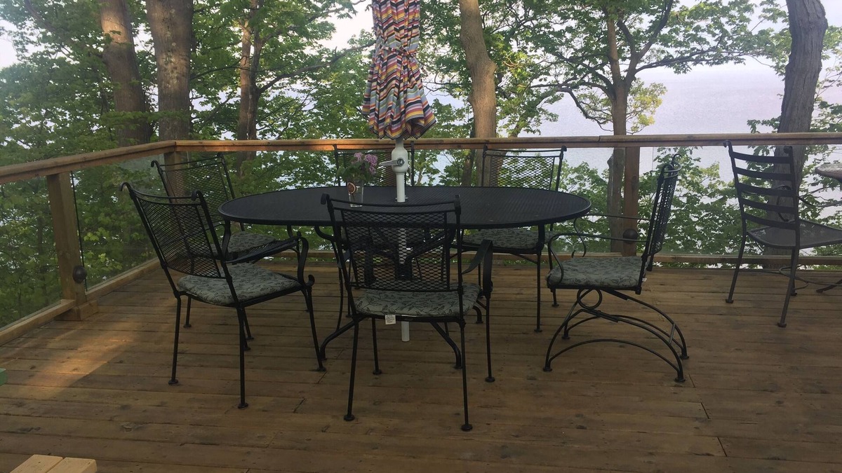 Montague House | Lake Michigan Beachfront Rental 5BR/3BA - Sleeps 10
