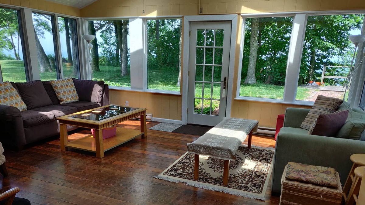 Riverside House | Lake Michigan Mansion and Coach House - Huge Yard - Private Stairs to Lake