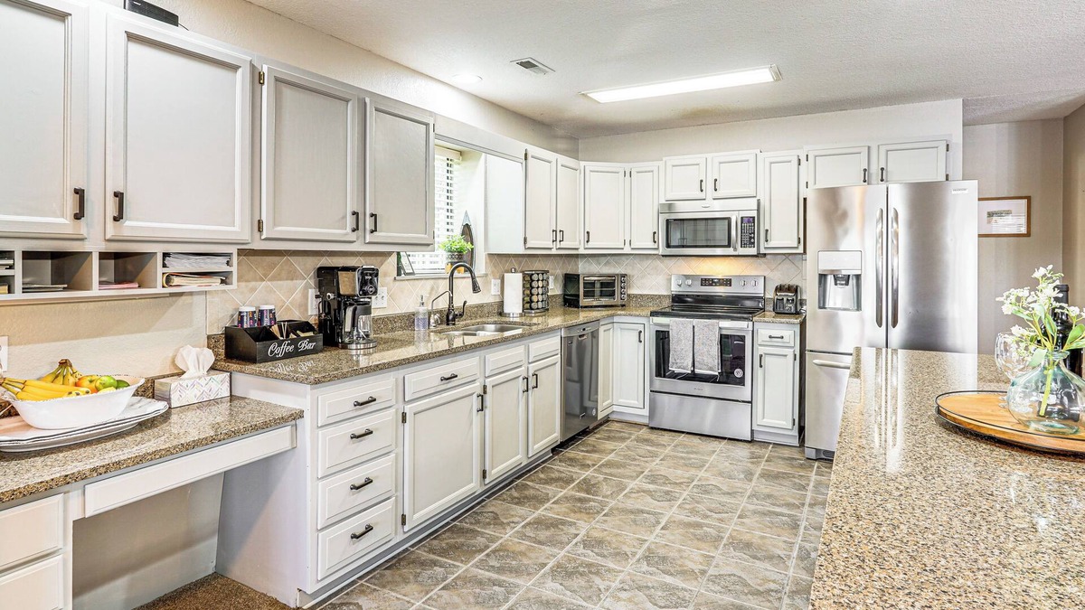 Gravois Mills Cottage | Lake of the Ozarks Home w/Dock & Water Slide