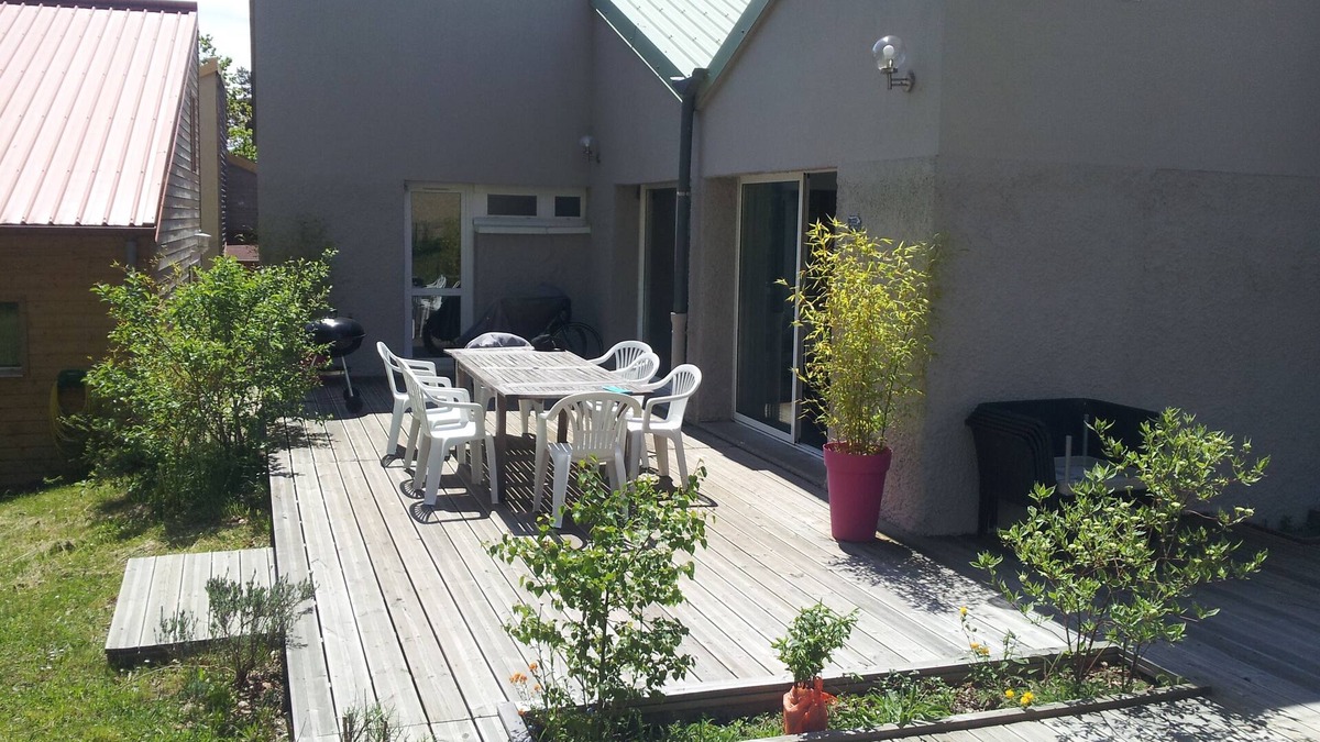 Royere-de-Vassiviere House | LAKE OF VASSIVIERE SPACIOUS AND BRIGHT