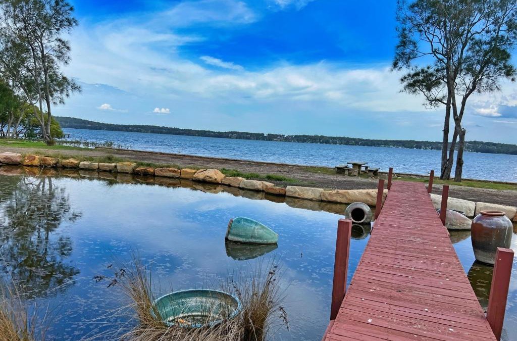 Dora Creek Villa | Lake Palm Retreat