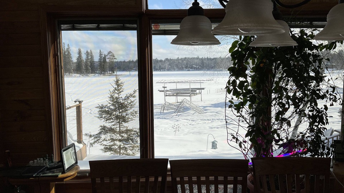 Ponsford House | Lake side Cabin Bad Medicine Lake MN