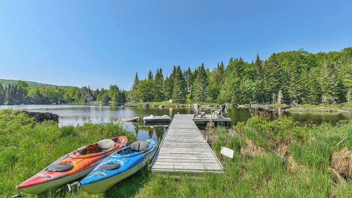 St-Adolphe-d'Howard Ski Chalet | Lake, spa and softness | Le Havre des Saisons
