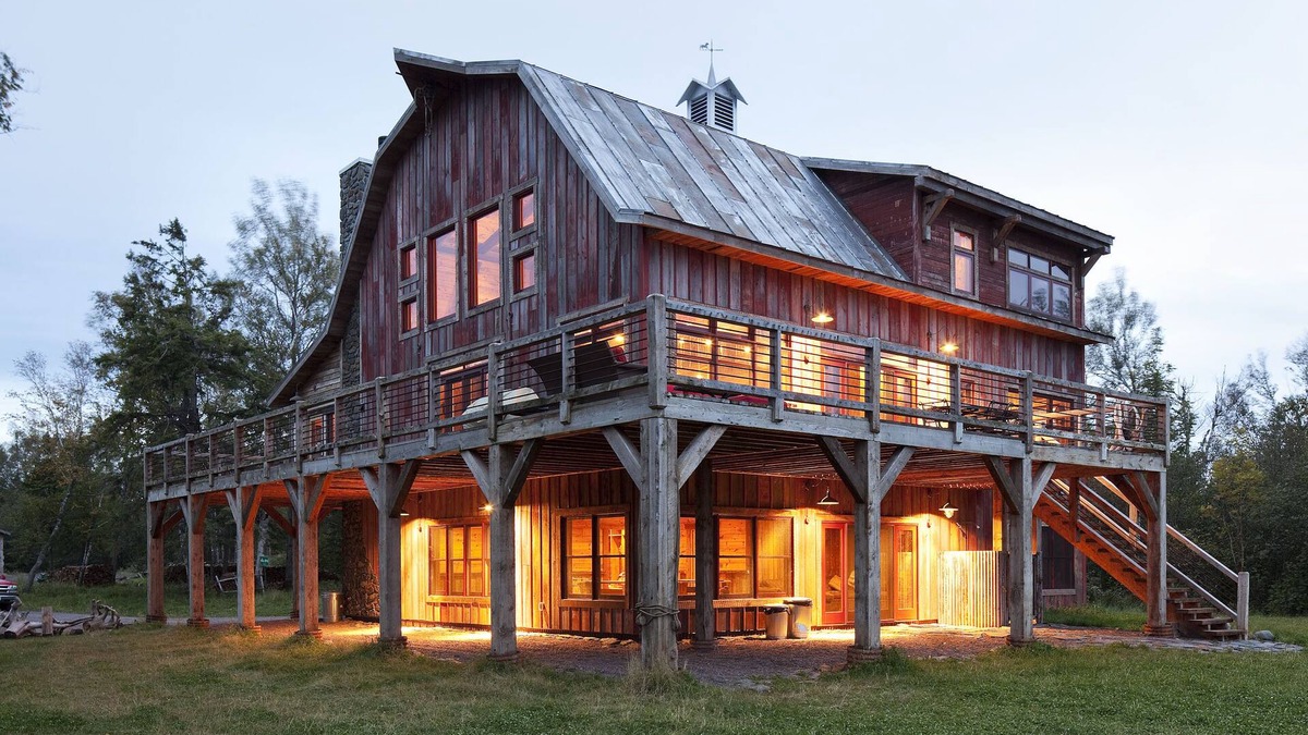 Maple Cabin | Lake Superior Barn now has Star Link Wi-Fi!