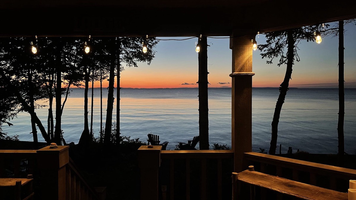 Paradise House | Lake Superior/Whitefish Bay/Paradise, MI