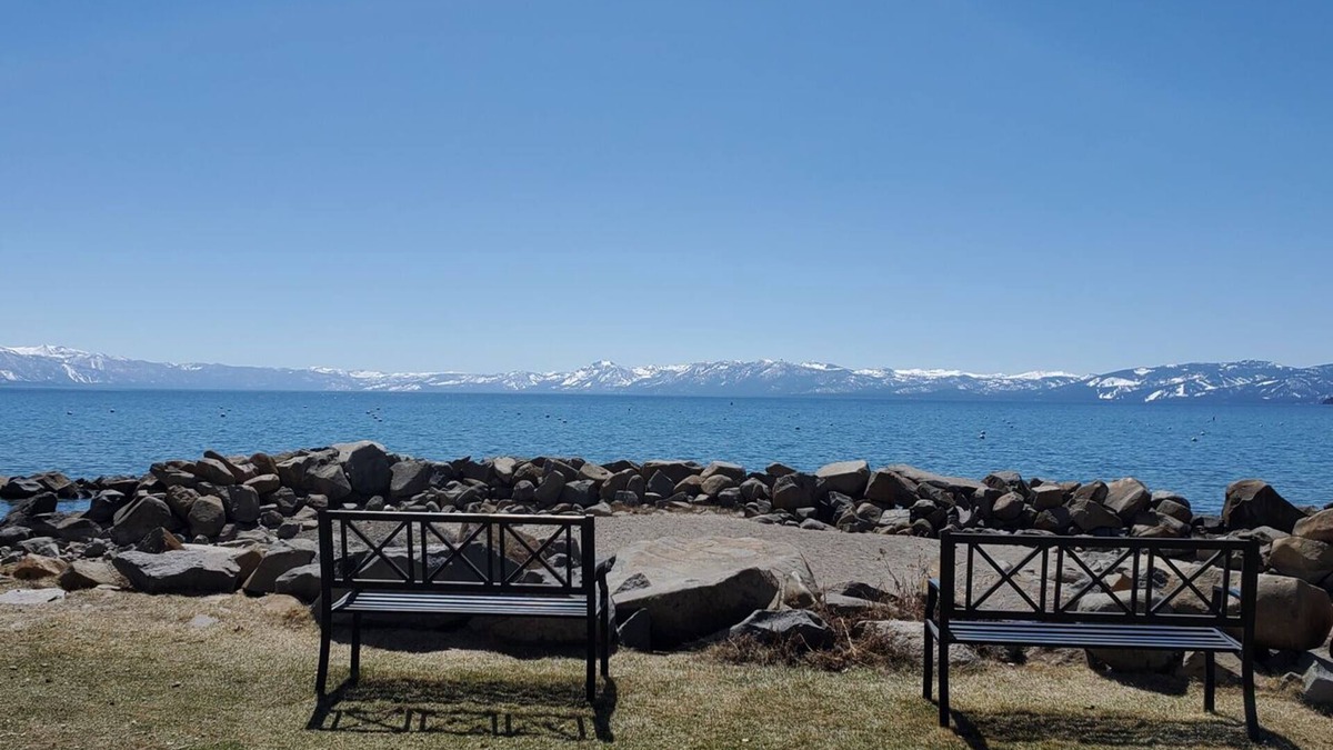 Tahoya Shores Condo | Lake Tahoe Townhome -Private Beach Tahoe Vista